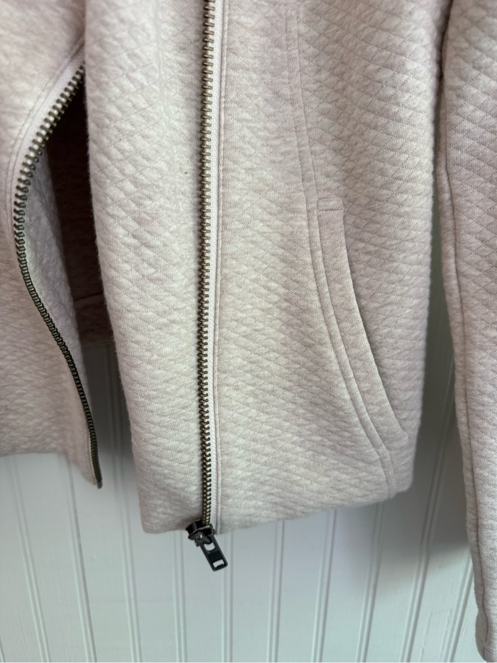 Cabi Cream Textured Asymmetrical Zip Spring Jacket XS - Picture 4 of 4